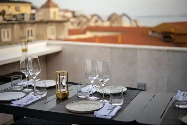 Lisboa Pessoa rooftop